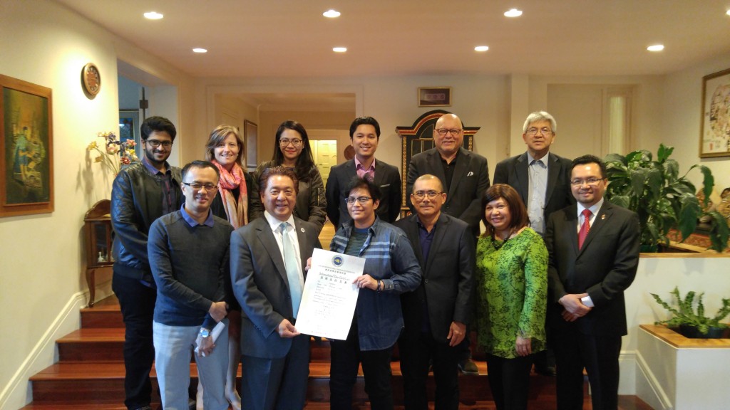 with Malaysian Minister Dato Azalina OTHMAN, High Commissioner of Malaysia,Dato Shaharrudin, Deputy Speaker of Malaysia Parliament, Datum Dr. KIANDEE, at the Welcome Dinner for Minister OTHMAN and her delegation